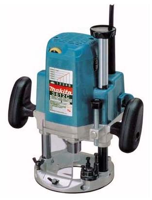 Makita 3612C 3-1/4 HP Plunge Router for 220-240 Volts